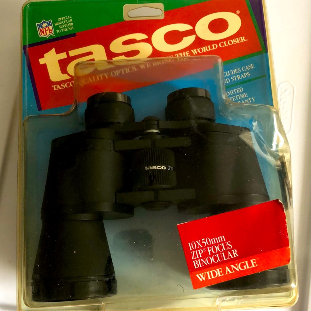Tasco wide angle binoculars: 10x 50, model 2023BRZ